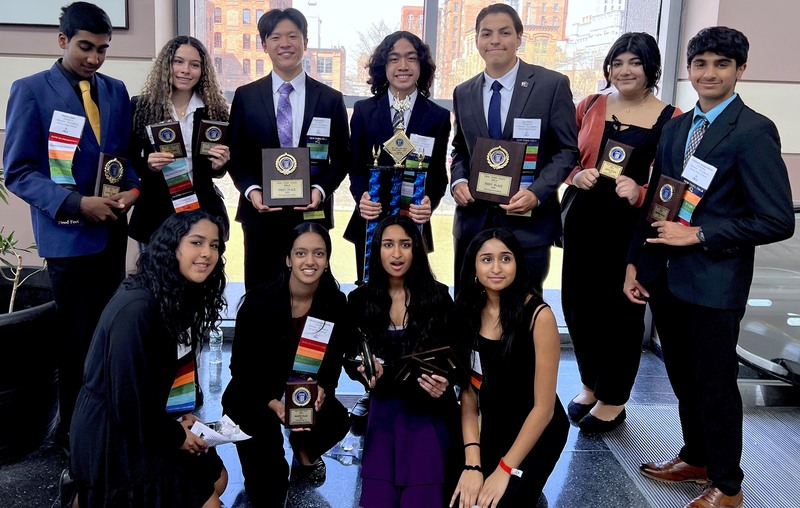 MW FBLA members awarded high achievement, student named NYS FBLA